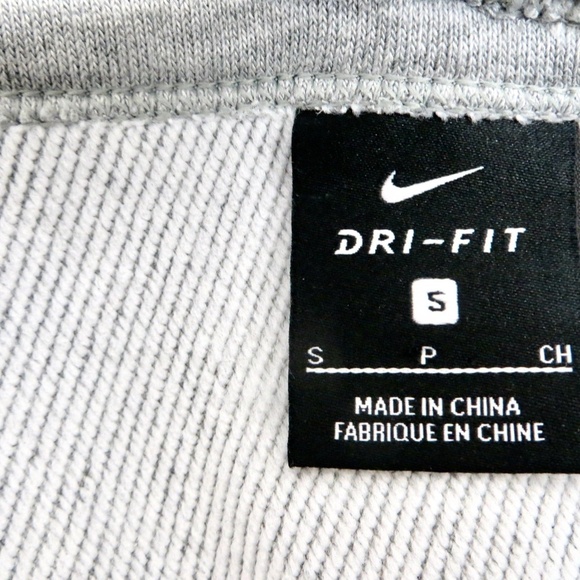 NEW! Nike Dri Fit Versa Sweatshirt Open Back Gray SZ S - Picture 8 of 9